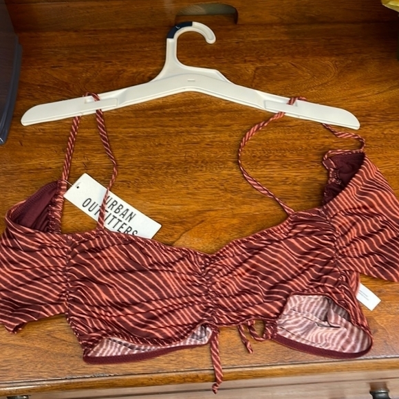 Nwt Urban Outfitters Crop Top | Pink, Stripe, Size Small - Picture 5 of 5